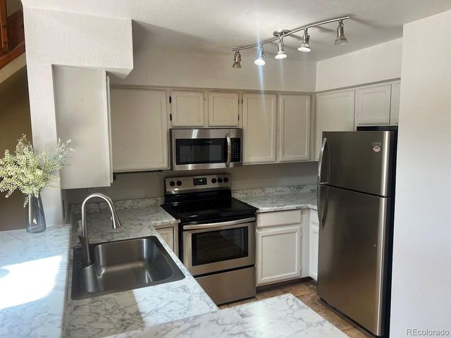 4044 S Carson Street F, Aurora, CO 80014