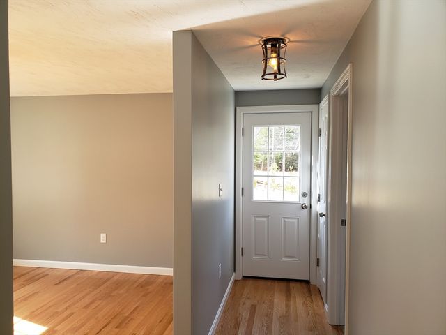 49 Bumble Bee Dr, Plymouth, MA 02360