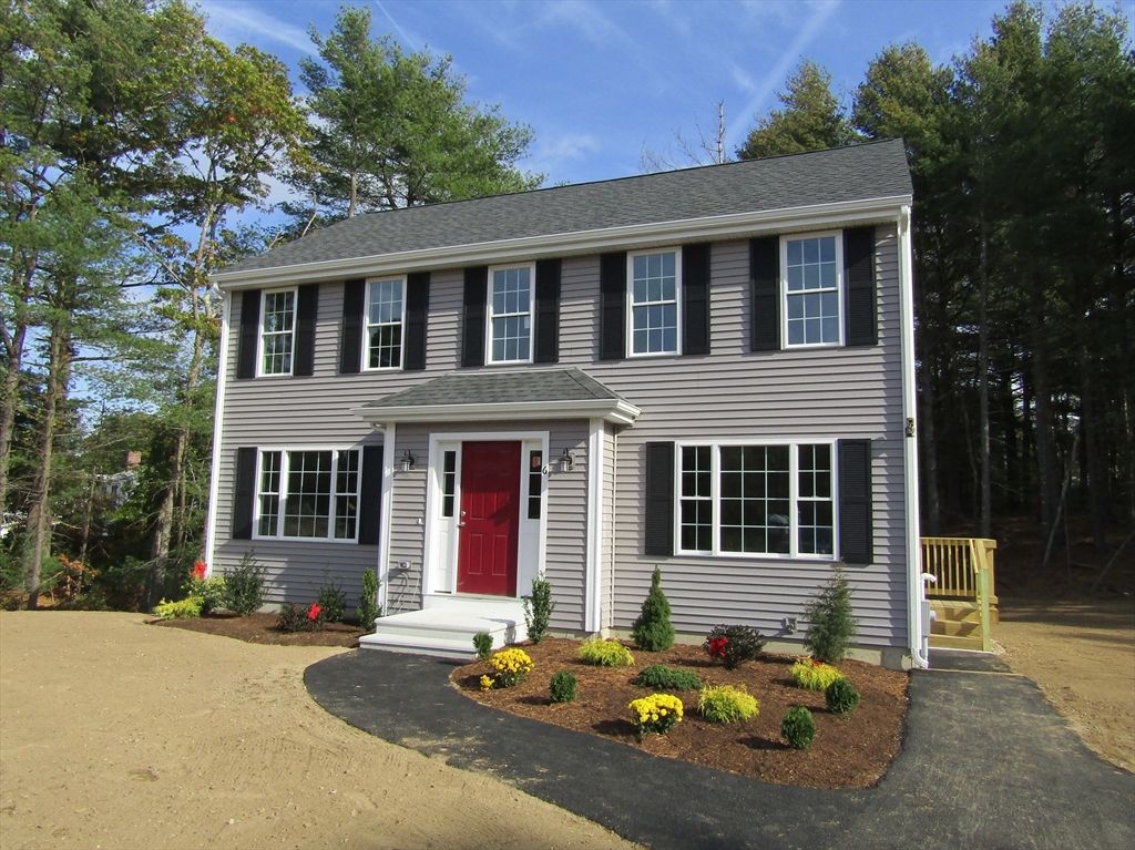 49 Bumble Bee Dr, Plymouth, MA 02360