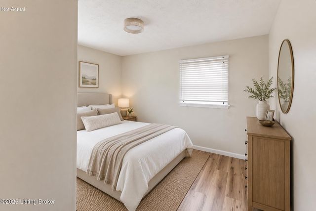 8404 Rodney Cir, Louisville, KY 40219