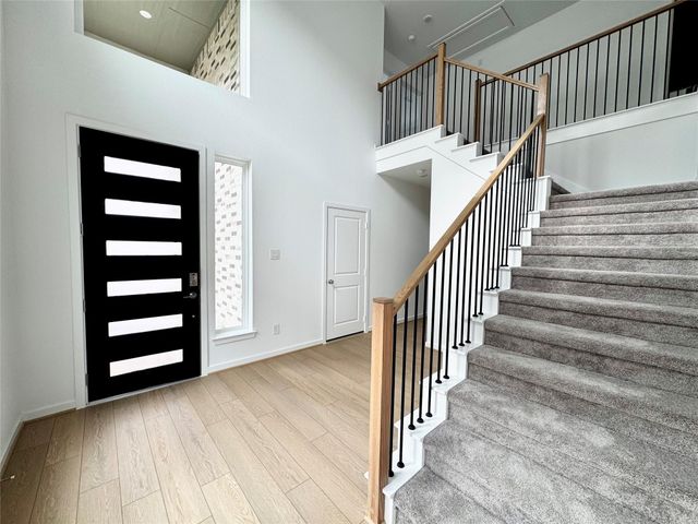 9106 Burleigh Landing Lane, Cypress, TX 77433