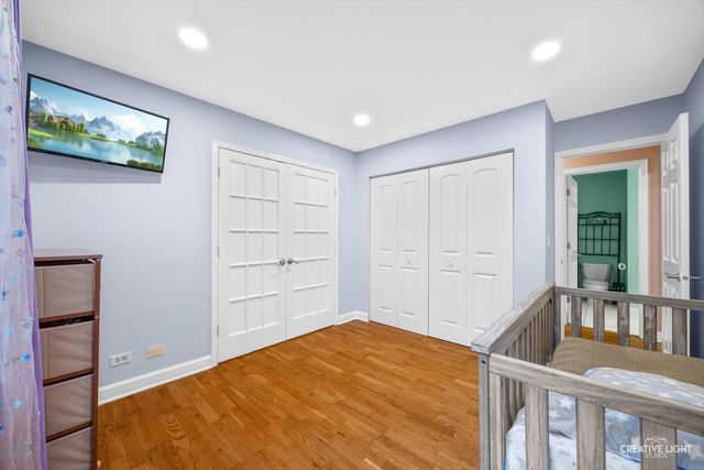 820 N Lakeside Drive 1C, Vernon Hills, IL 60061