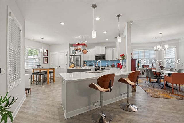 385 Station Pkwy, Bluffton, SC 29910