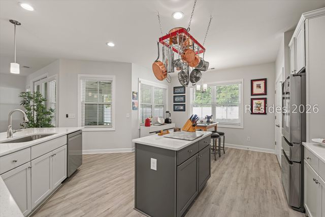 385 Station Pkwy, Bluffton, SC 29910