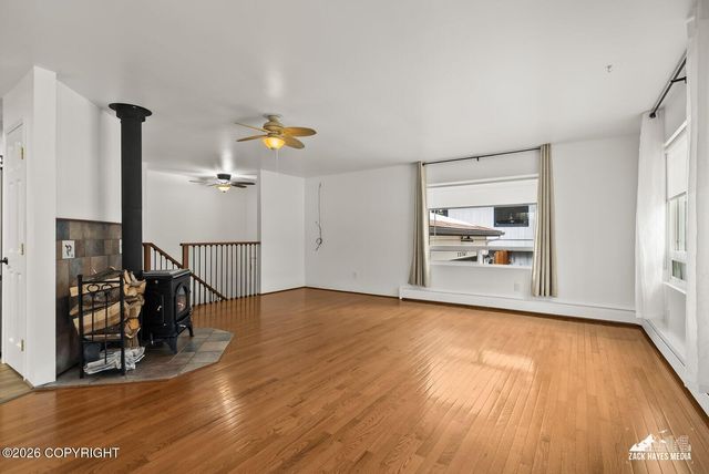 13761 Venus Way, Anchorage, AK 99515