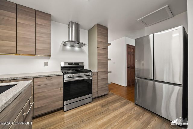 13761 Venus Way, Anchorage, AK 99515