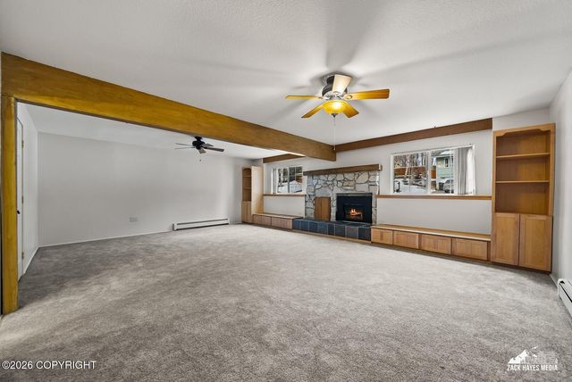 13761 Venus Way, Anchorage, AK 99515