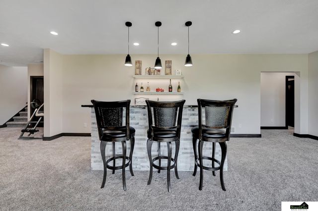 17380 S 77 Point, Hickman, NE 68372