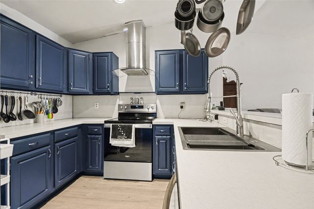 3128 Fairgate Drive, Carrollton, TX 75007