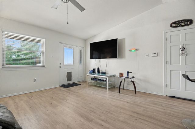 3128 Fairgate Drive, Carrollton, TX 75007