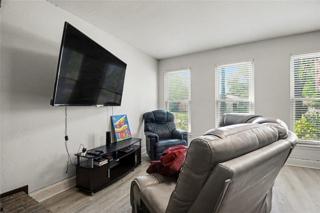 3128 Fairgate Drive, Carrollton, TX 75007