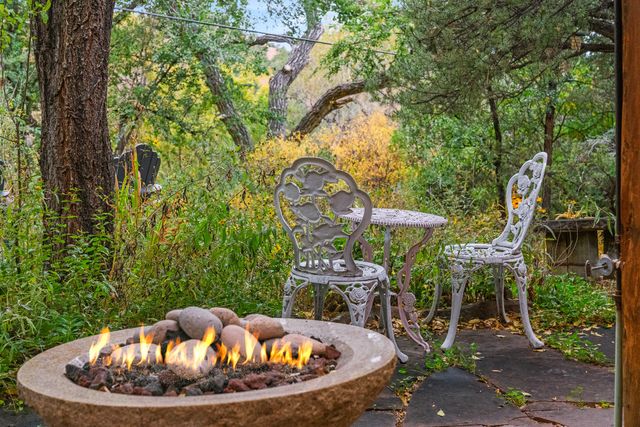 1330 Bishops Lodge Road, Santa Fe, NM 87506