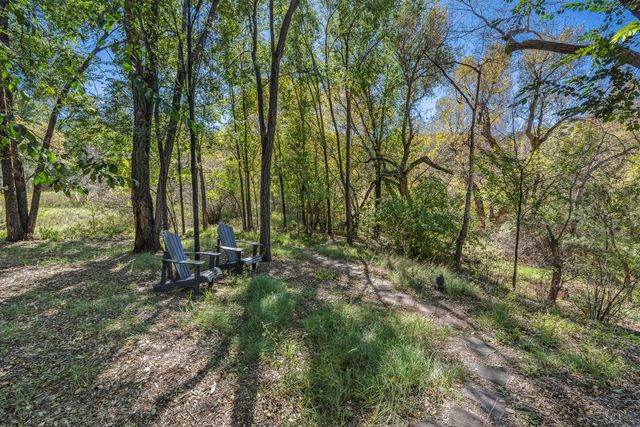 1330 Bishops Lodge Road, Santa Fe, NM 87506