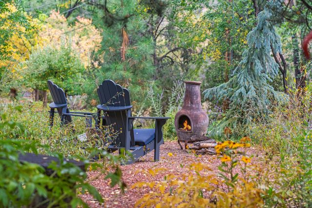 1330 Bishops Lodge Road, Santa Fe, NM 87506