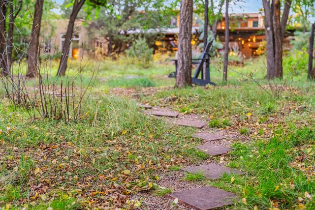 1330 Bishops Lodge Road, Santa Fe, NM 87506