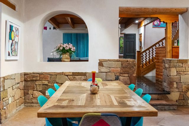 1330 Bishops Lodge Road, Santa Fe, NM 87506