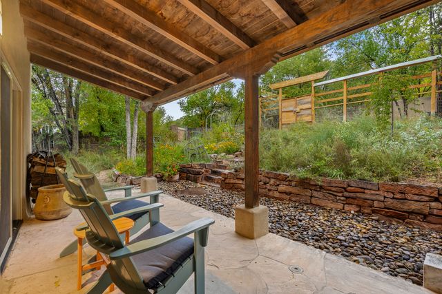 1330 Bishops Lodge Road, Santa Fe, NM 87506