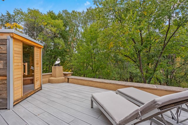 1330 Bishops Lodge Road, Santa Fe, NM 87506