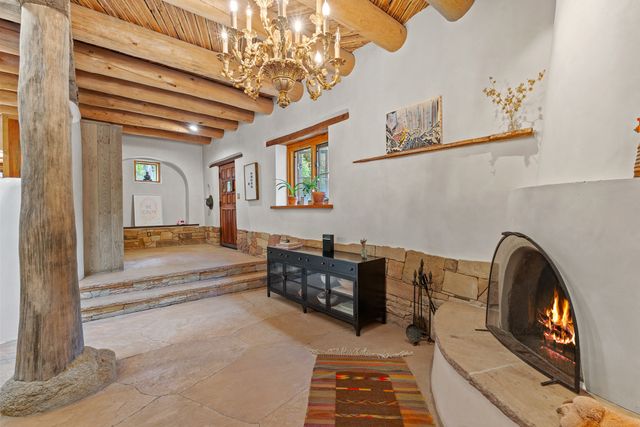 1330 Bishops Lodge Road, Santa Fe, NM 87506