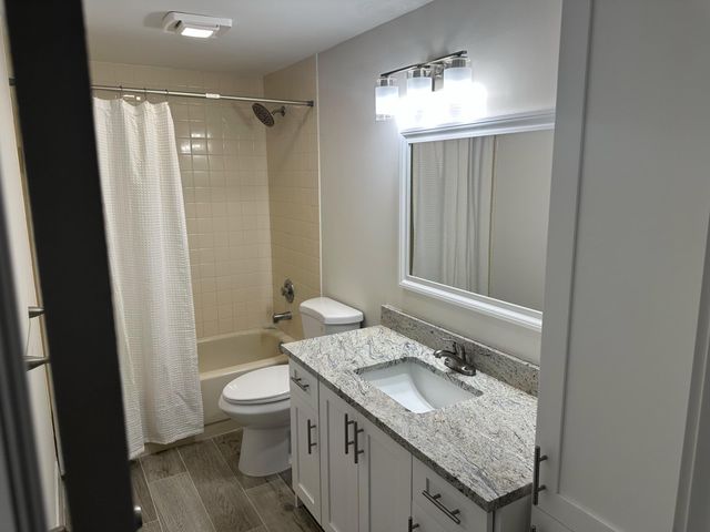 7307 73rd Way, West Palm Beach, FL 33407