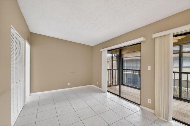 15488 Lakes Of Delray Boulevard 207, Delray Beach, FL 33484