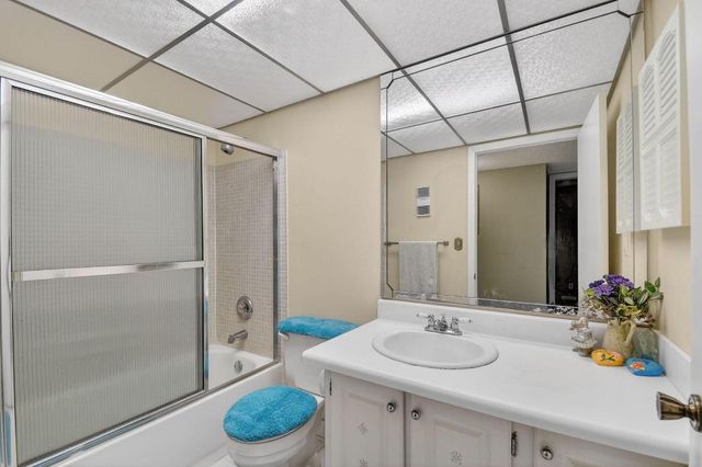 15488 Lakes Of Delray Boulevard 207, Delray Beach, FL 33484