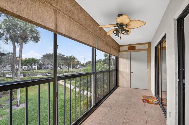 15488 Lakes Of Delray Boulevard 207, Delray Beach, FL 33484