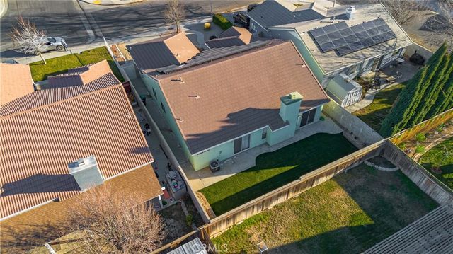 45641 Knightsbridge Street, Lancaster, CA 93534