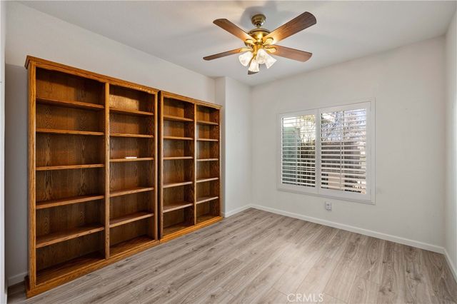 45641 Knightsbridge Street, Lancaster, CA 93534