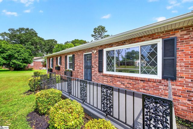 117 Rangeview Circle, Greenville, SC 29617