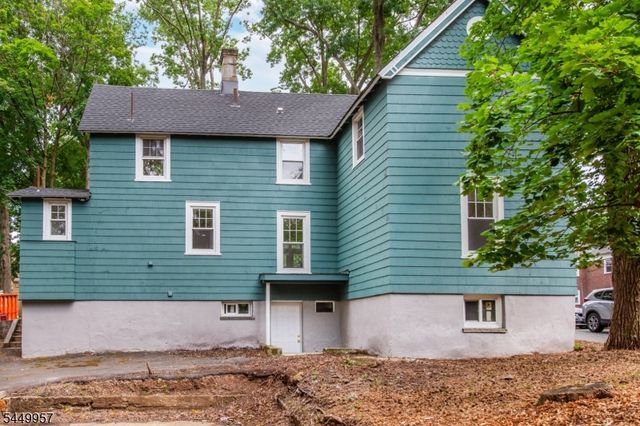 749 Valley St, City Of Orange Twp., NJ 07050