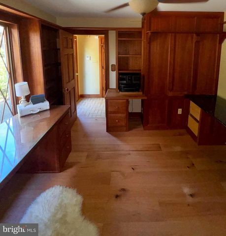 1080 MT AIRY RD, Davidsonville, MD 21035