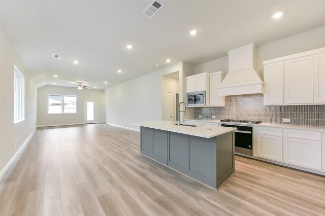 16323 Placid Stream Street, Conroe, TX 77302