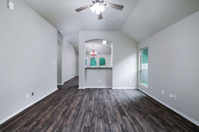 5812 Olde Oaks Drive, Conroe, TX 77378