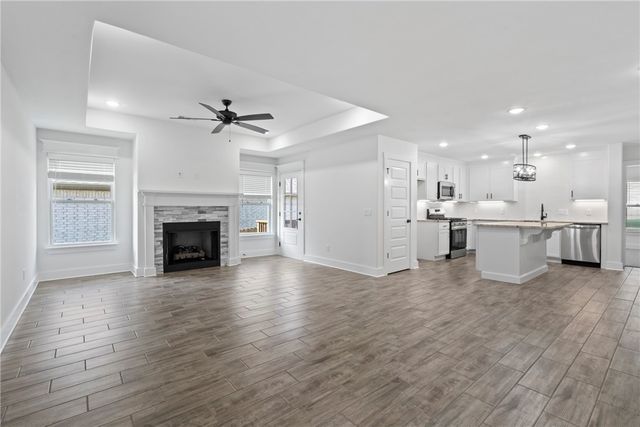 4206 SW Adams Road, Bentonville, AR 72713