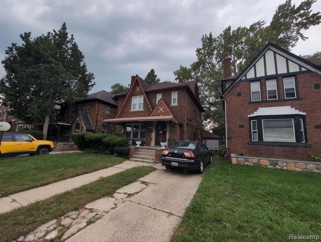 17545 San Juan Drive, Detroit, MI 48221
