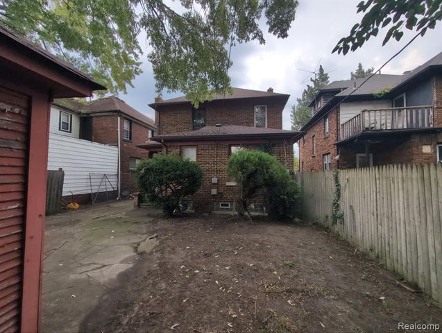 17545 San Juan Drive, Detroit, MI 48221