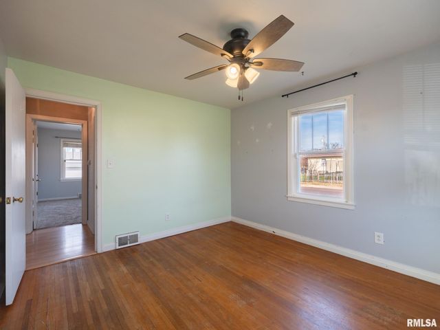 1 RICHARDSON Court, Pekin, IL 61554