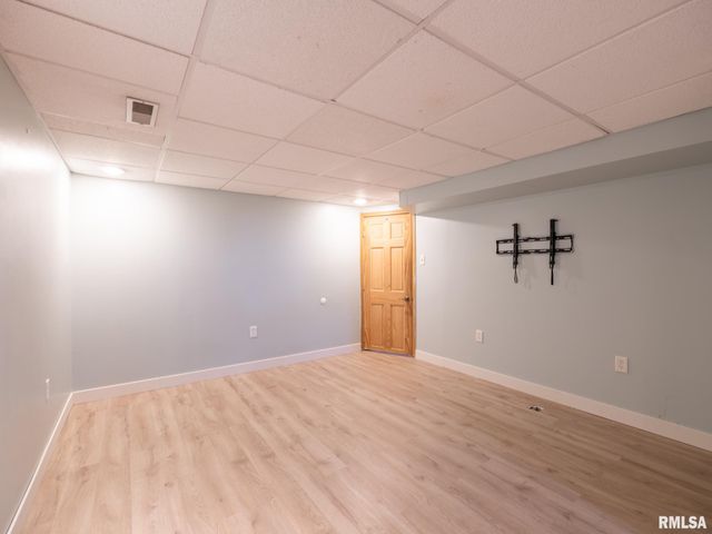 1 RICHARDSON Court, Pekin, IL 61554