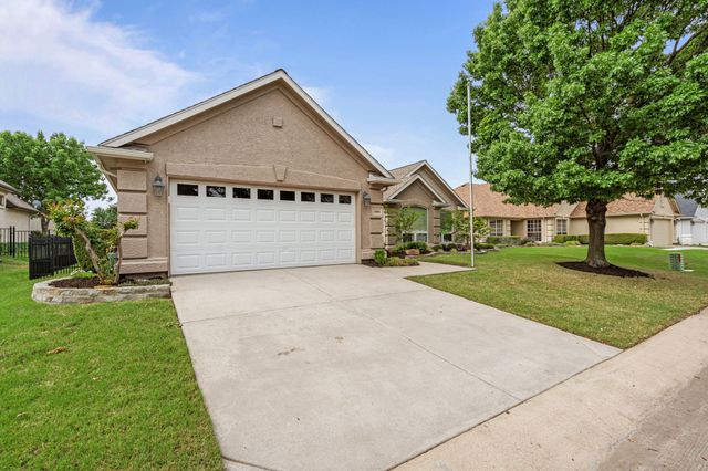 10005 Countryside Drive, Denton, TX 76207