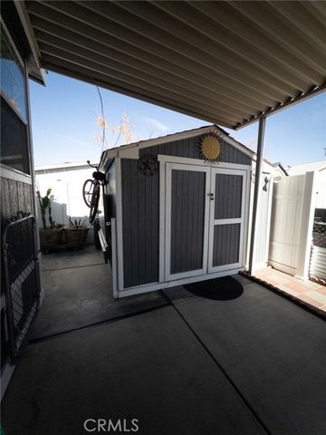 20843 Waalew Rd., Apple Valley, CA 92307