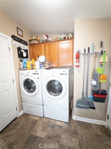 20843 Waalew Rd., Apple Valley, CA 92307