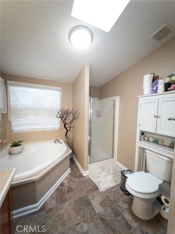 20843 Waalew Rd., Apple Valley, CA 92307