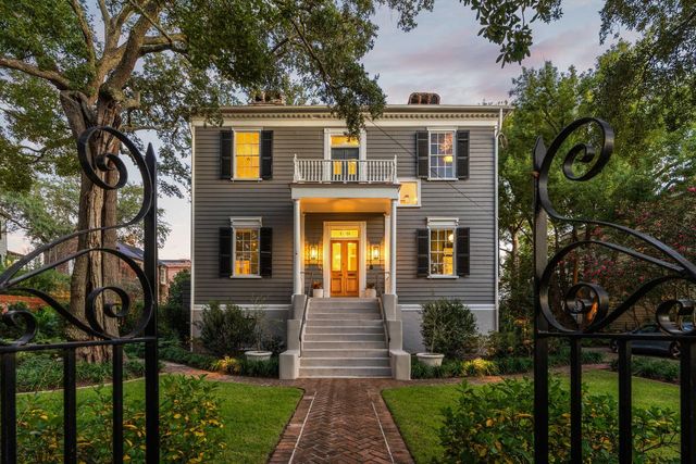 169 Wentworth Street, Charleston, SC 29401