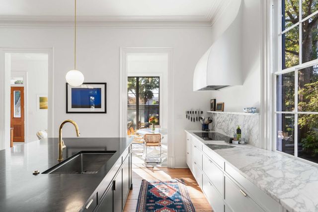 169 Wentworth Street, Charleston, SC 29401