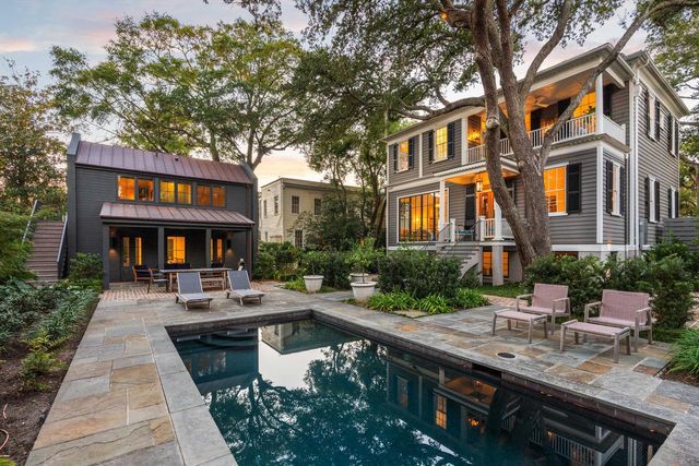 169 Wentworth Street, Charleston, SC 29401