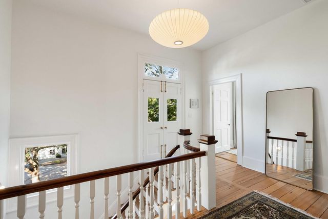 169 Wentworth Street, Charleston, SC 29401