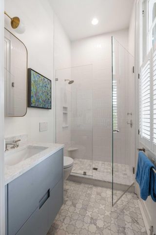 169 Wentworth Street, Charleston, SC 29401