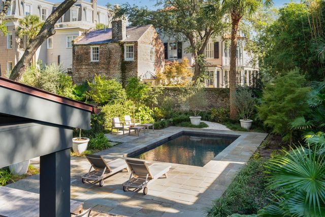 169 Wentworth Street, Charleston, SC 29401