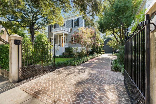 169 Wentworth Street, Charleston, SC 29401
